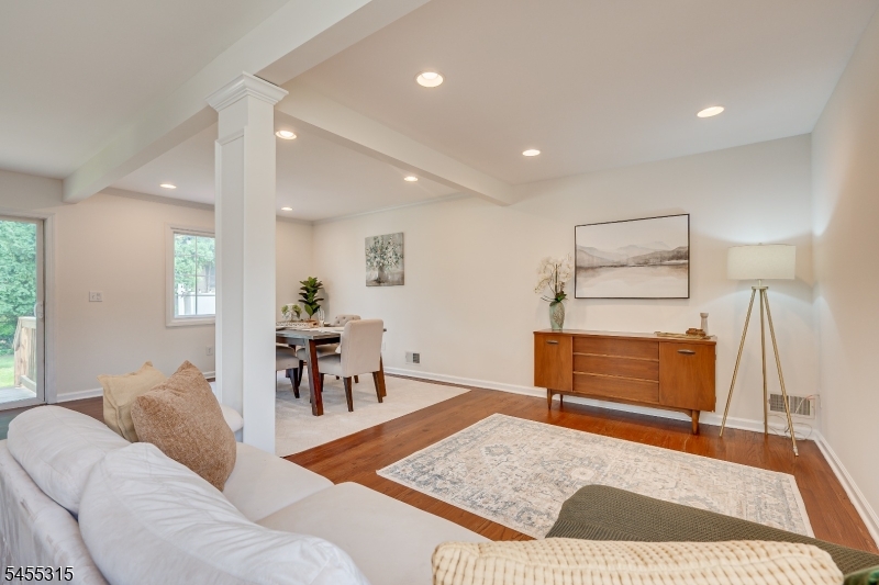 23 Mayfield Pl Property Photo 13