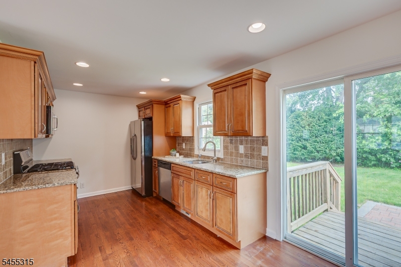 23 Mayfield Pl Property Photo 18