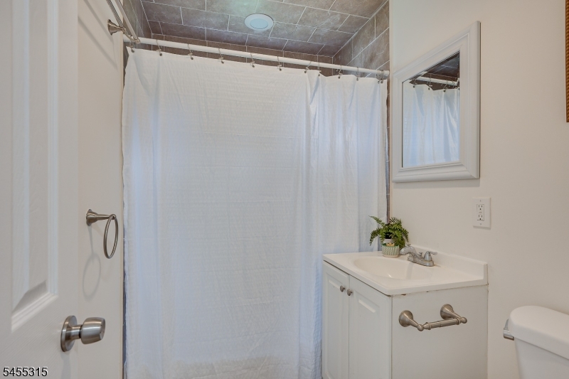 23 Mayfield Pl Property Photo 23