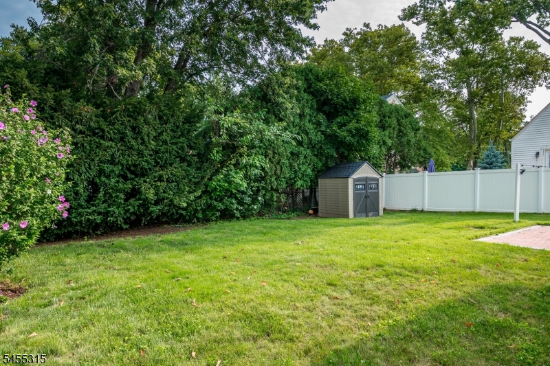 23 Mayfield Pl Property Photo 37