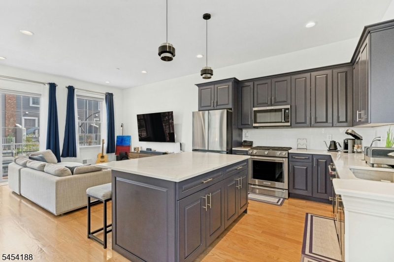 62 Parkside Ln Property Photo 8