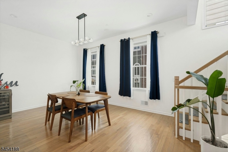 62 Parkside Ln Property Photo 10