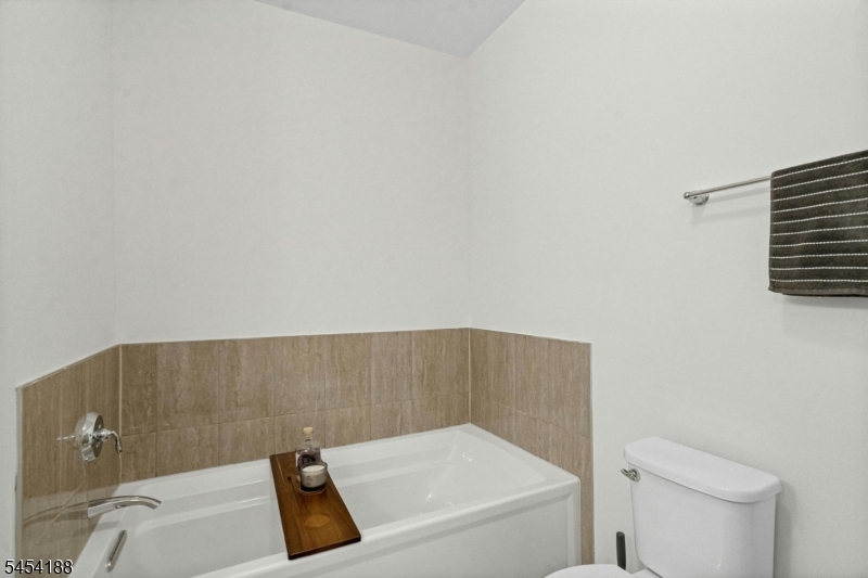 62 Parkside Ln Property Photo 21
