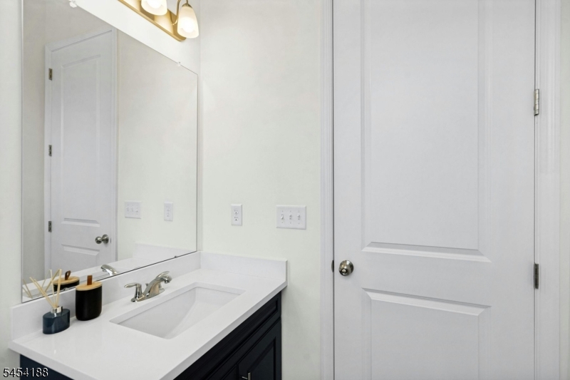 62 Parkside Ln Property Photo 29