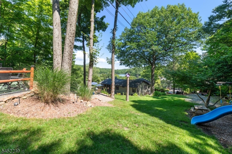 4 Glen Rd Property Photo 26