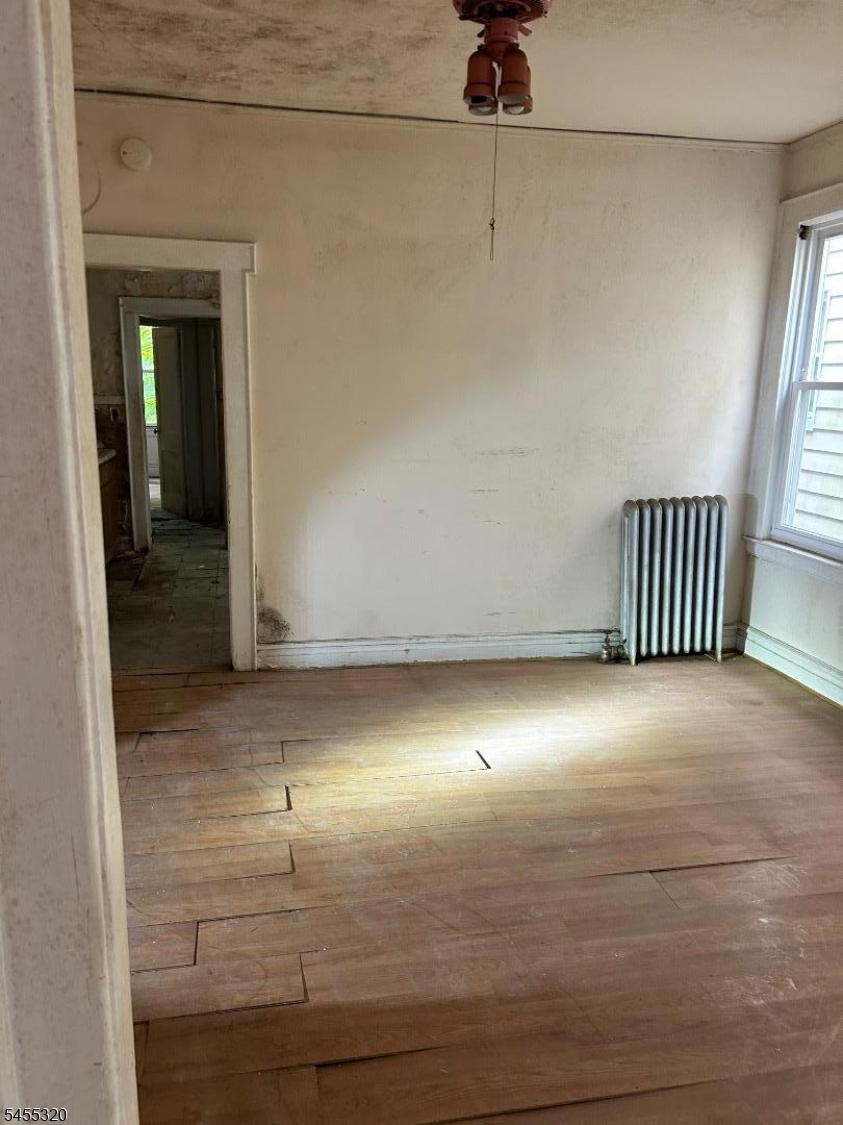 46 Rose Ter Property Photo 4