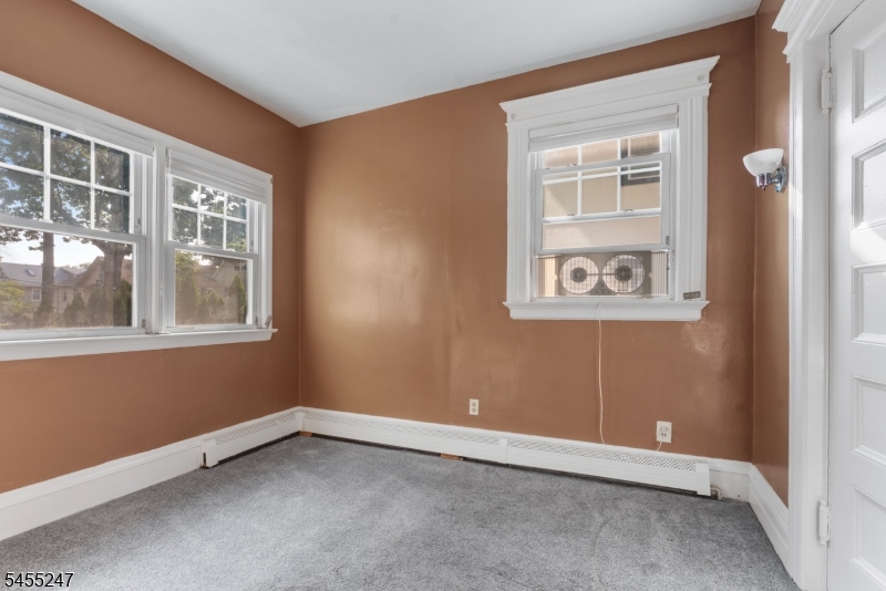 165 Claremont Ave 1 Property Photo 11