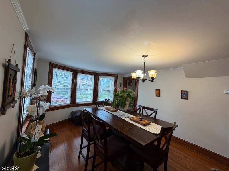 413 Pine St Property Photo 7
