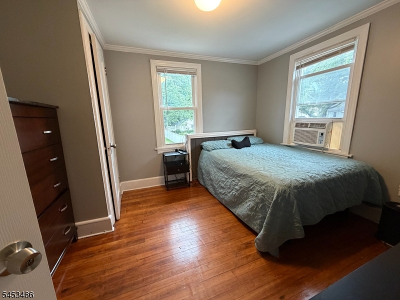 413 Pine St Property Photo 25