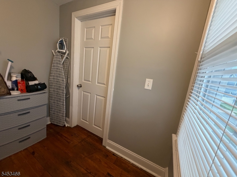 413 Pine St Property Photo 28