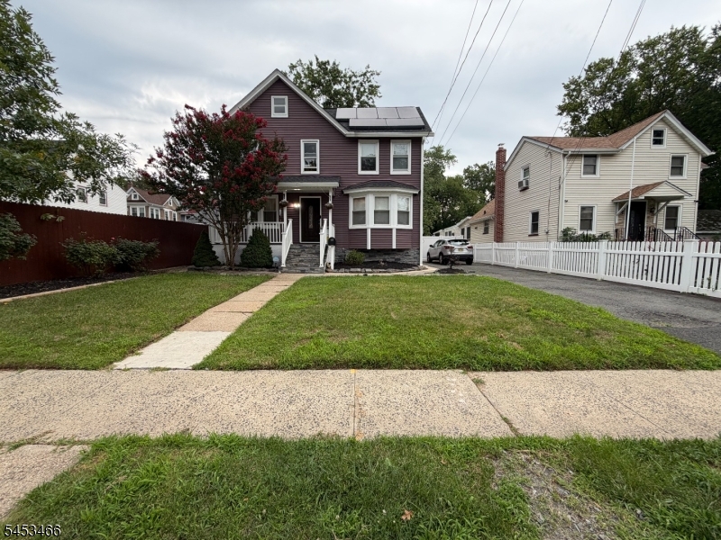 413 Pine St Property Photo 43