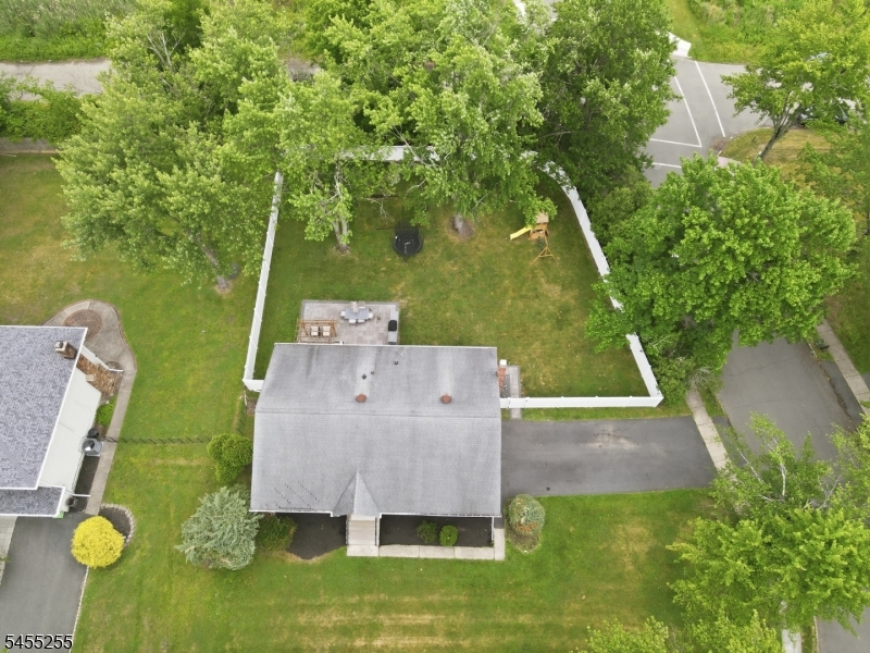 20 Arnold Dr Property Photo 34