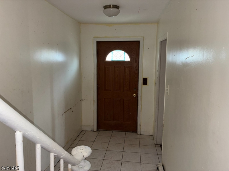 145 Ward St Property Photo 12