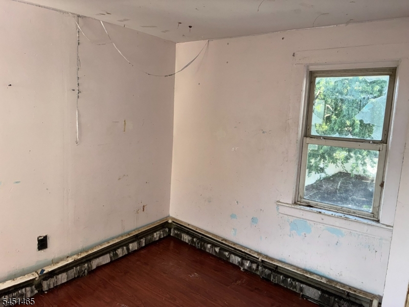 145 Ward St Property Photo 14