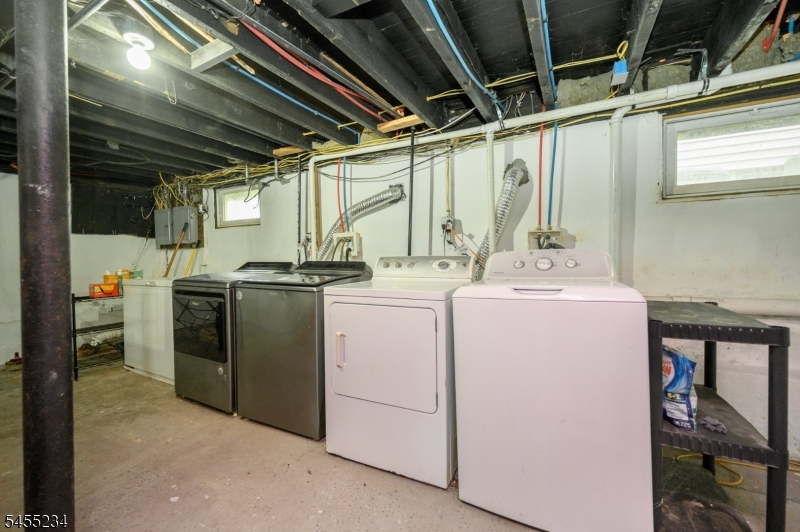 304 Myrtle Ave Property Photo 36