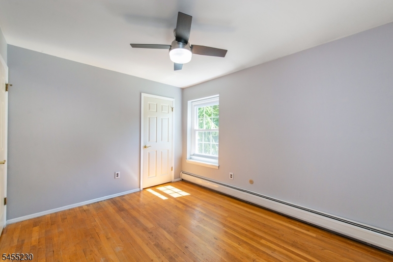 14 Winding Way Property Photo 22