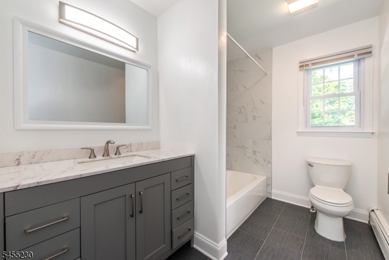 14 Winding Way Property Photo 23