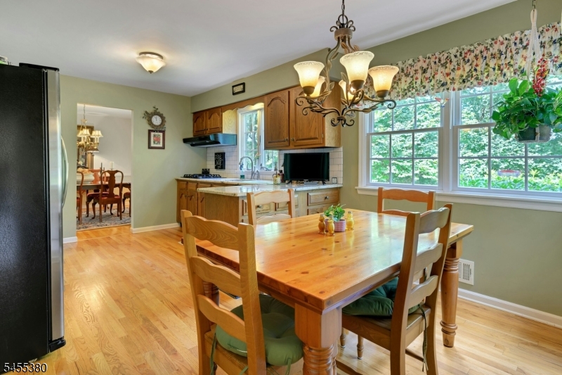 8 High Ridge Rd Property Photo 10