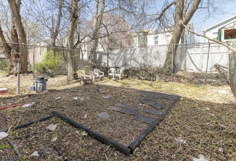 297 Avon Ave Property Photo 22
