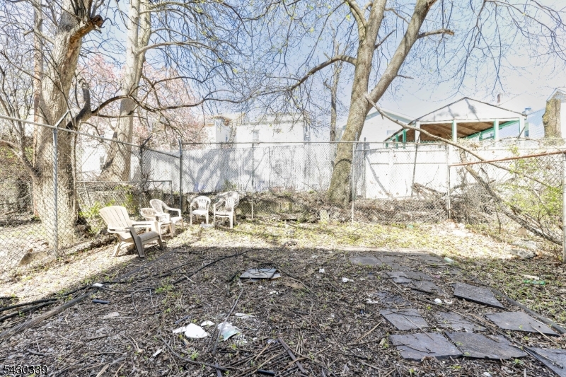 297 Avon Ave Property Photo 23