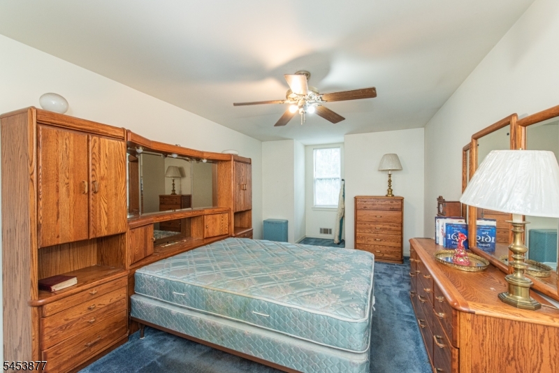 20 Collura Ln Property Photo 17