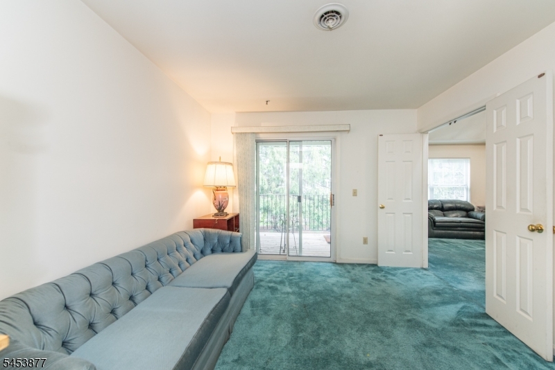 20 Collura Ln Property Photo 23