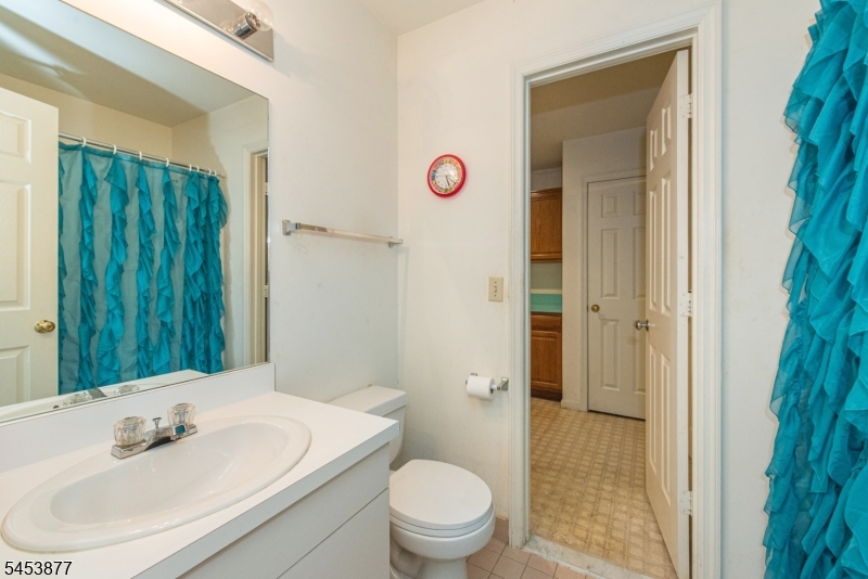 20 Collura Ln Property Photo 25
