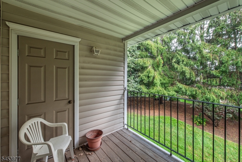 20 Collura Ln Property Photo 27