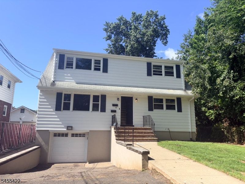 69 Linwood Ave Property Photo 1