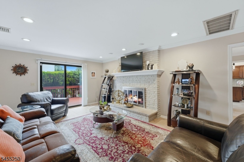 41 Florham Rd Property Photo 10