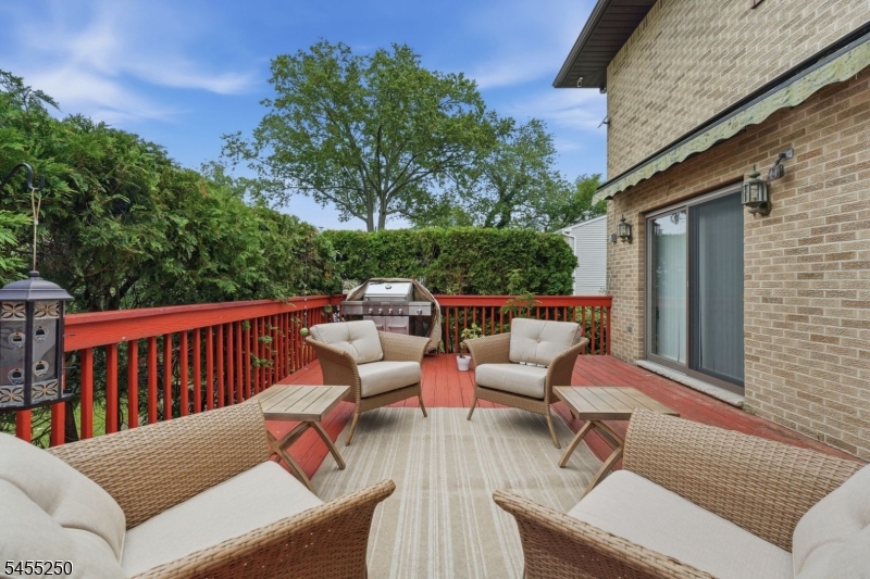 41 Florham Rd Property Photo 24