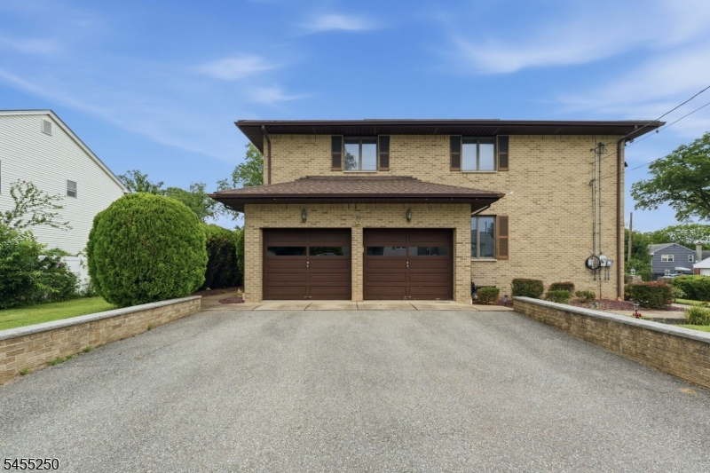 41 Florham Rd Property Photo 25