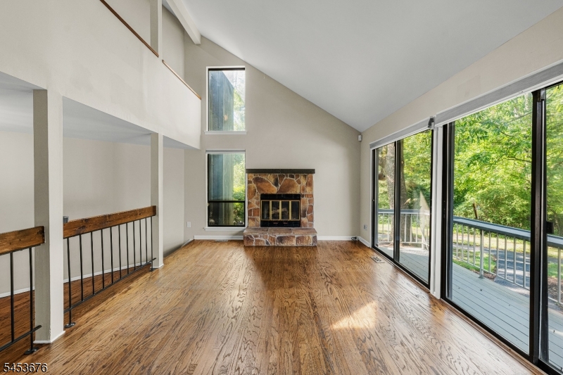 299 Gemini Dr 4d Property Photo 2