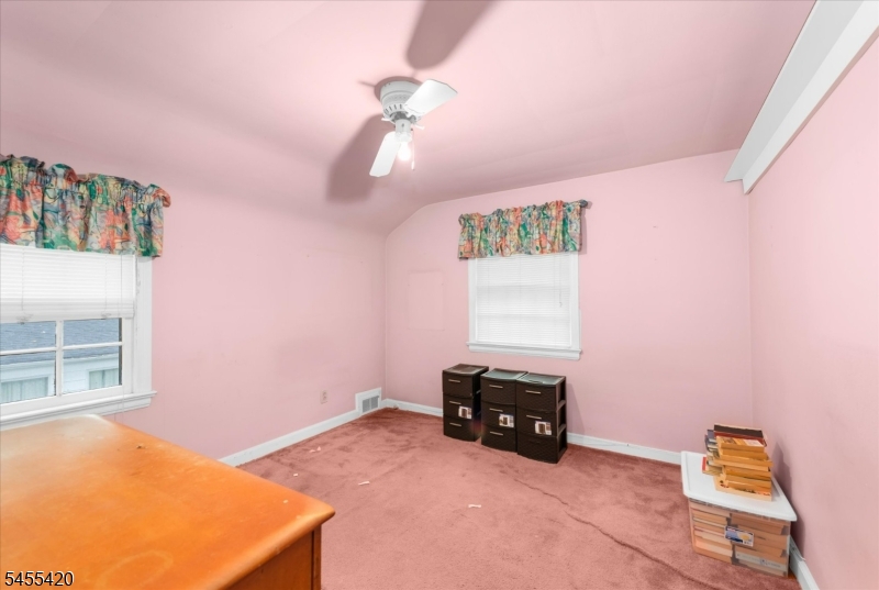 56 Denham Rd Property Photo 26