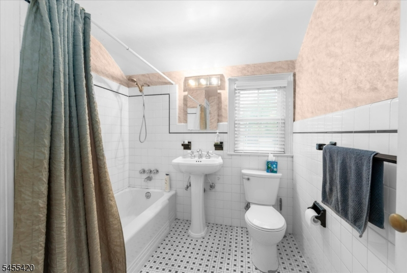56 Denham Rd Property Photo 28