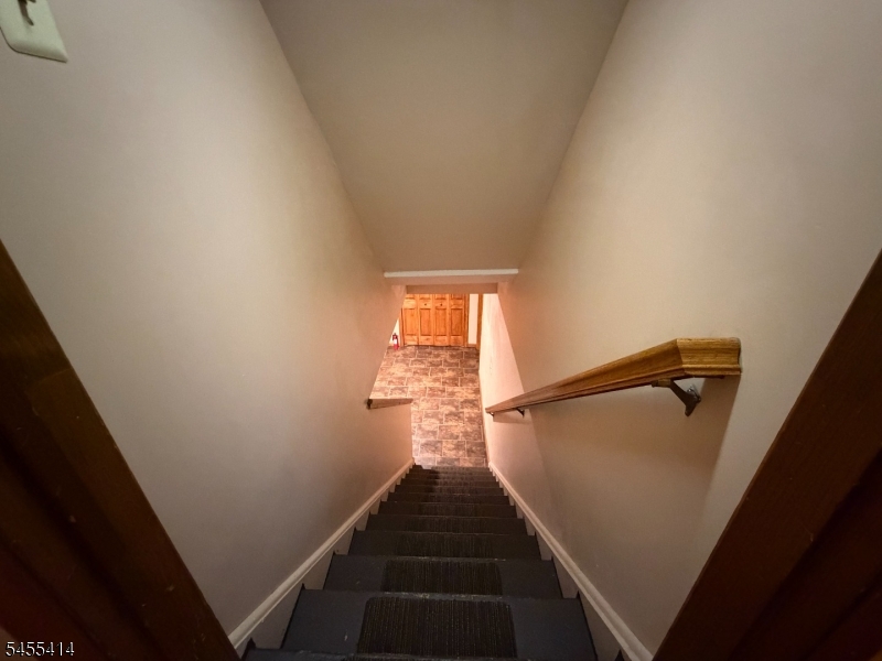 73 S Hillside Ave Property Photo 15