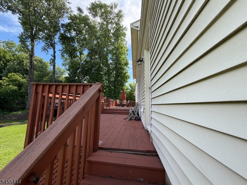 73 S Hillside Ave Property Photo 41