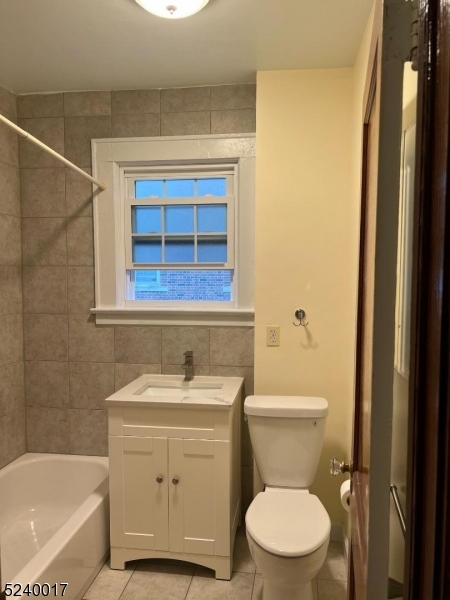 58 Park Ave Property Photo 9