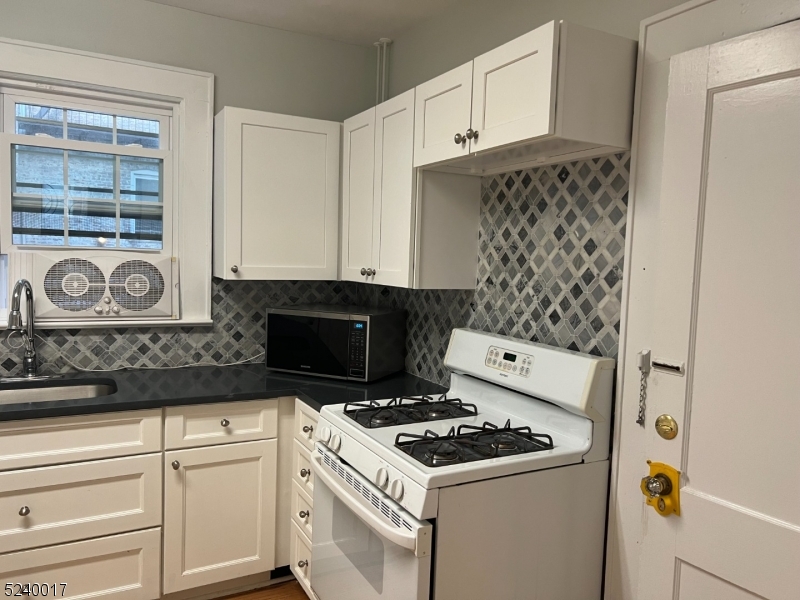 58 Park Ave Property Photo 15