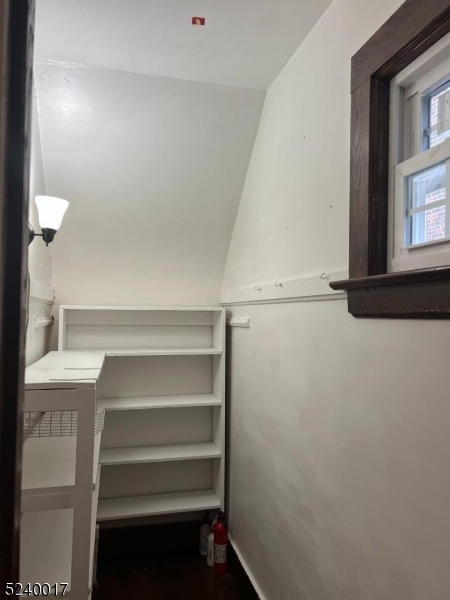 58 Park Ave Property Photo 16