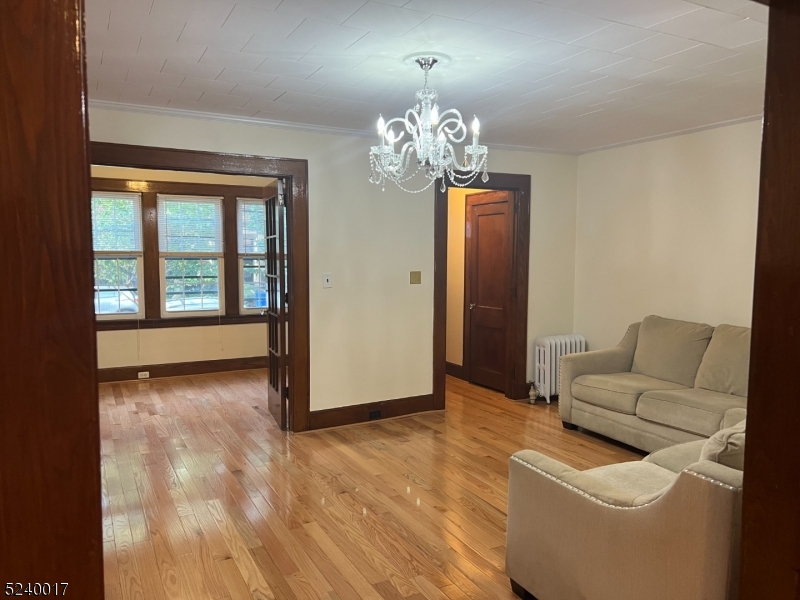 58 Park Ave Property Photo 20