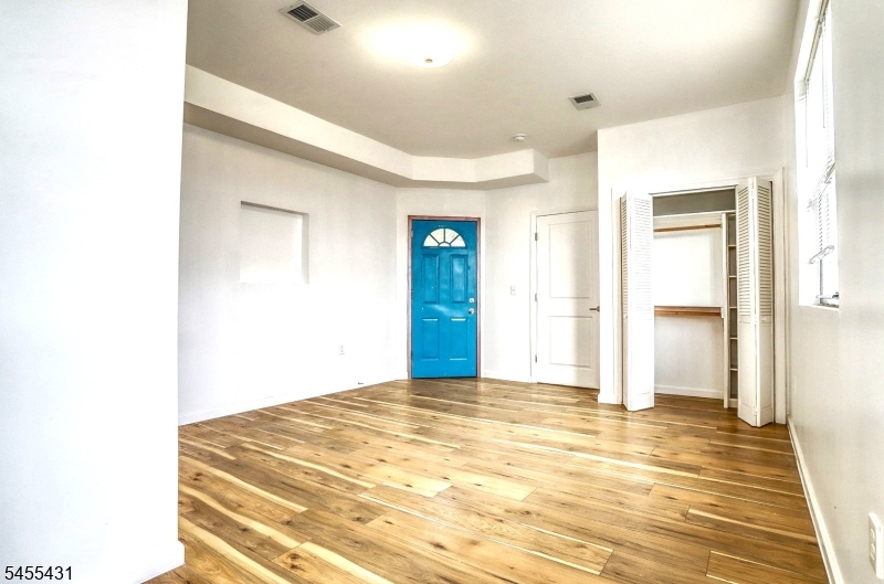 9017 Riverside Pl Property Photo 15