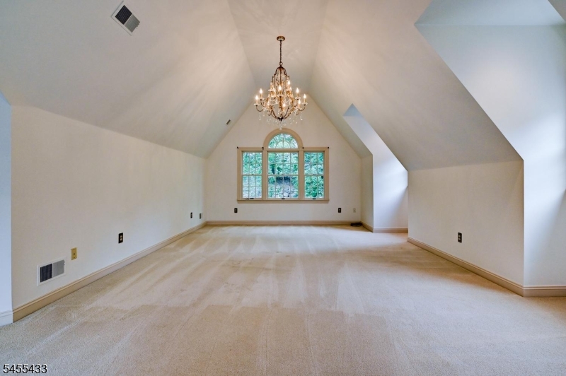 416 Hidden Valley Ct Property Photo 27