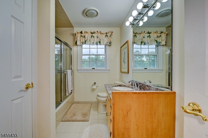 416 Hidden Valley Ct Property Photo 35