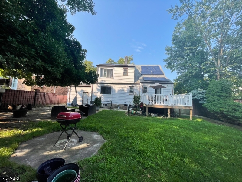 80 Circle Drway Property Photo 10