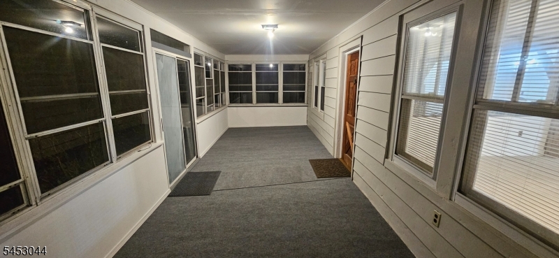 34 Outlook Ave Property Photo 5