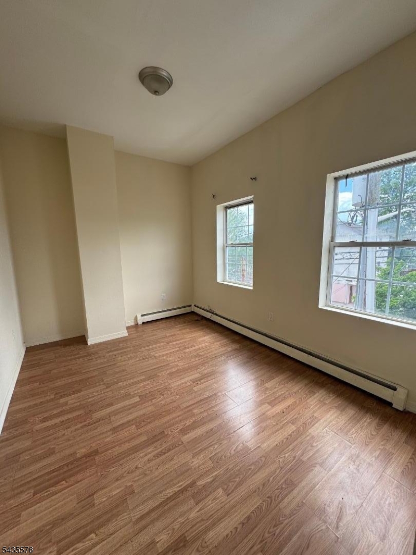 509 2nd Ave Property Photo 9