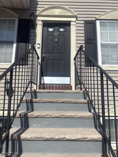 22 Seton Hall Dr Property Photo 2