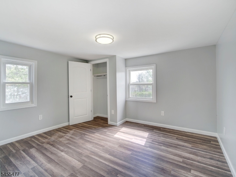4 Emmans Rd Property Photo 6