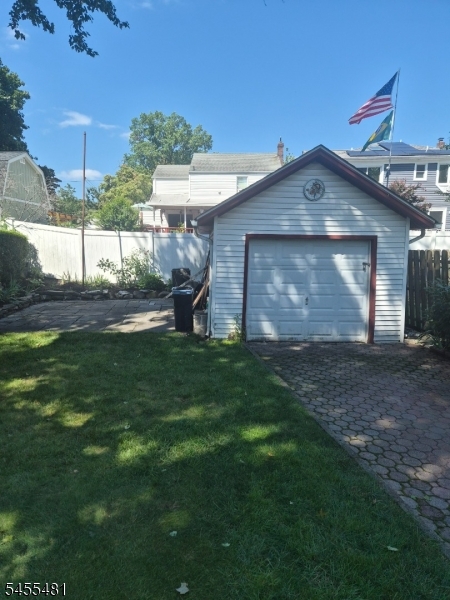 1008 Prospect St Property Photo 15
